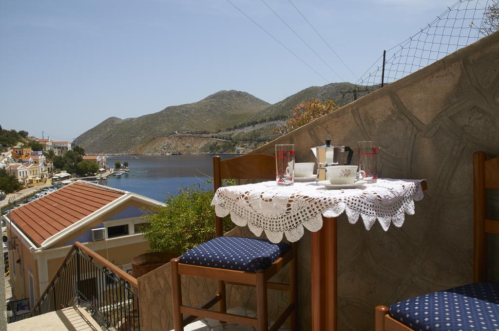 Athina Studios Symi Exteriér fotografie
